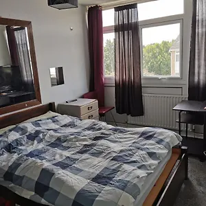  Homestay Quiet In Eltham